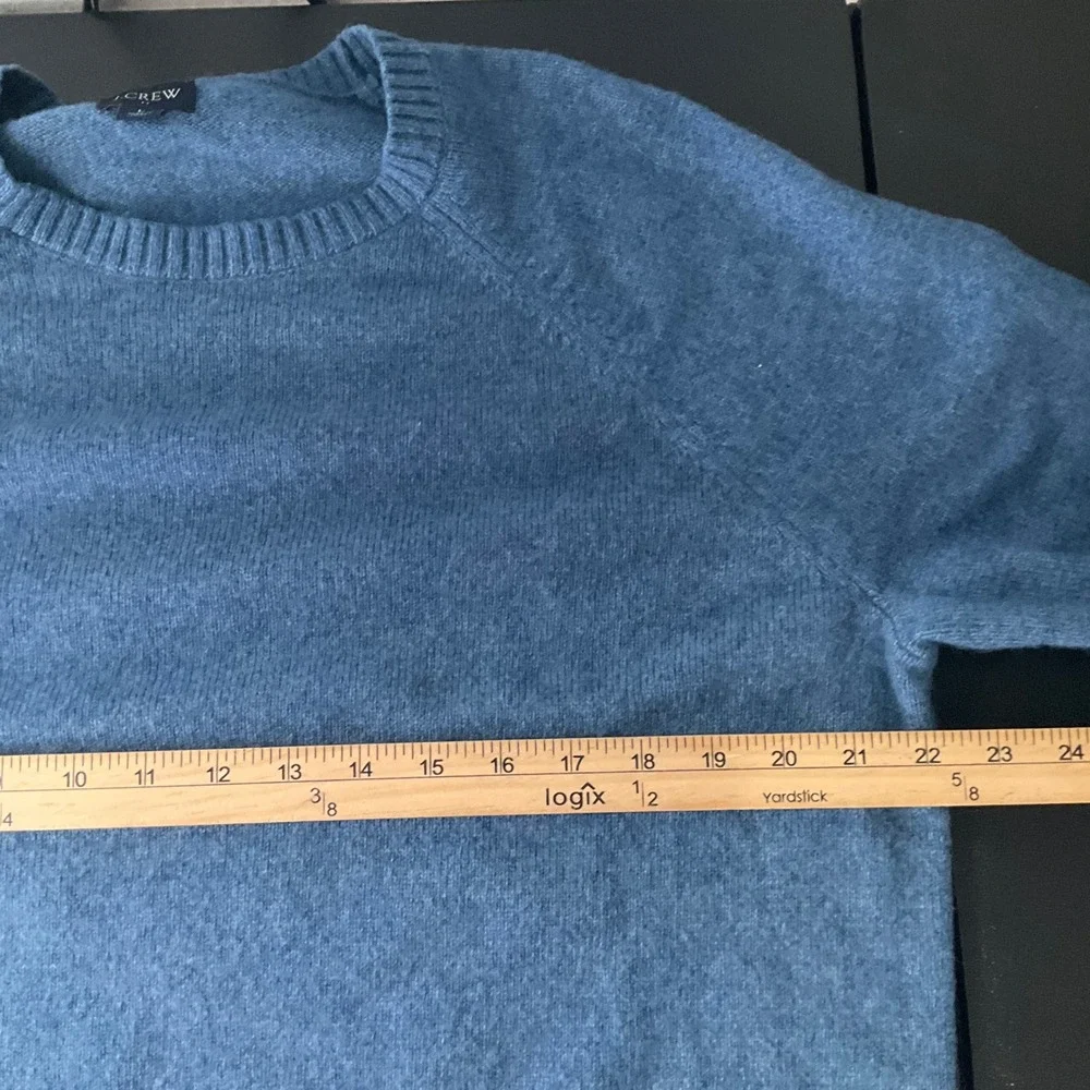 J. Crew Men's Blue‎ Raglan Sleeve Crewneck Pullover Lambs Wool Sweater Size L
